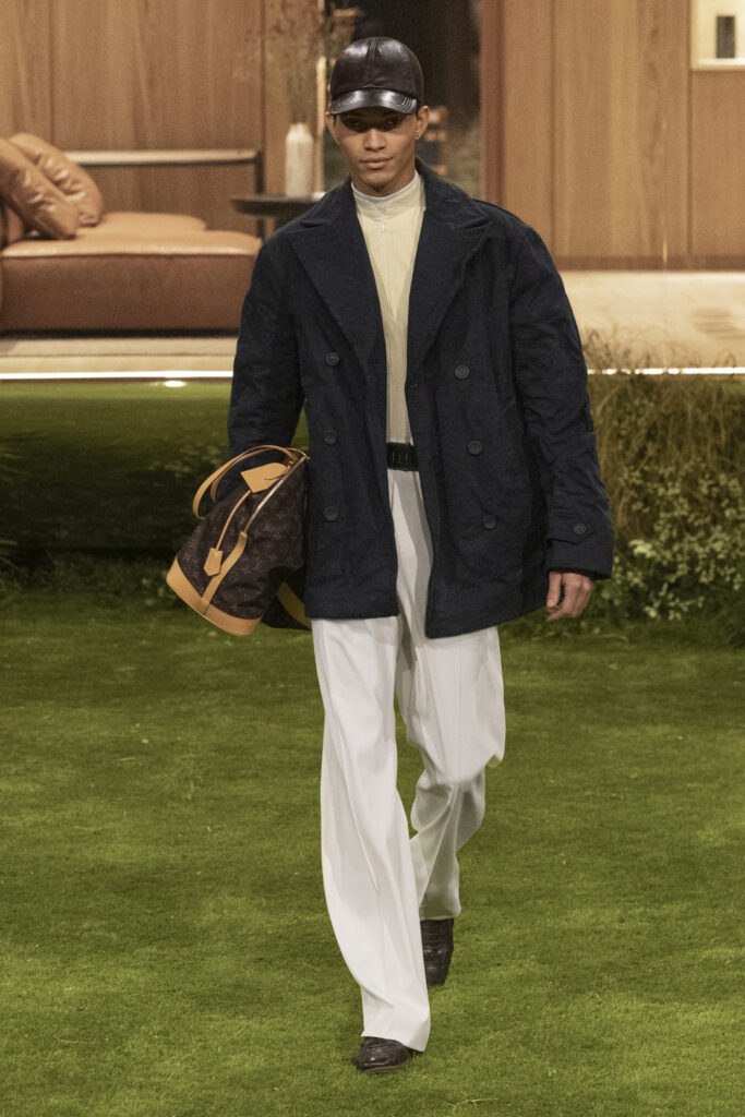 LOUIS VUITTON SILK TECH, MEN'S FALL WINTER 2026. PHOTOS COURTESY OF LOUIS VUITTON.