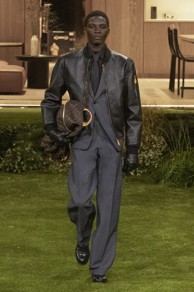 LOUIS VUITTON SILK TECH, MEN'S FALL WINTER 2026. PHOTOS COURTESY OF LOUIS VUITTON.