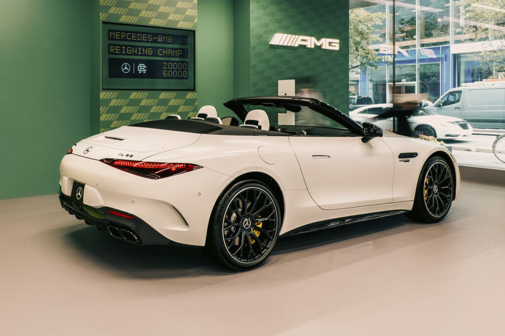 Mercedes-Benz Studio Toronto