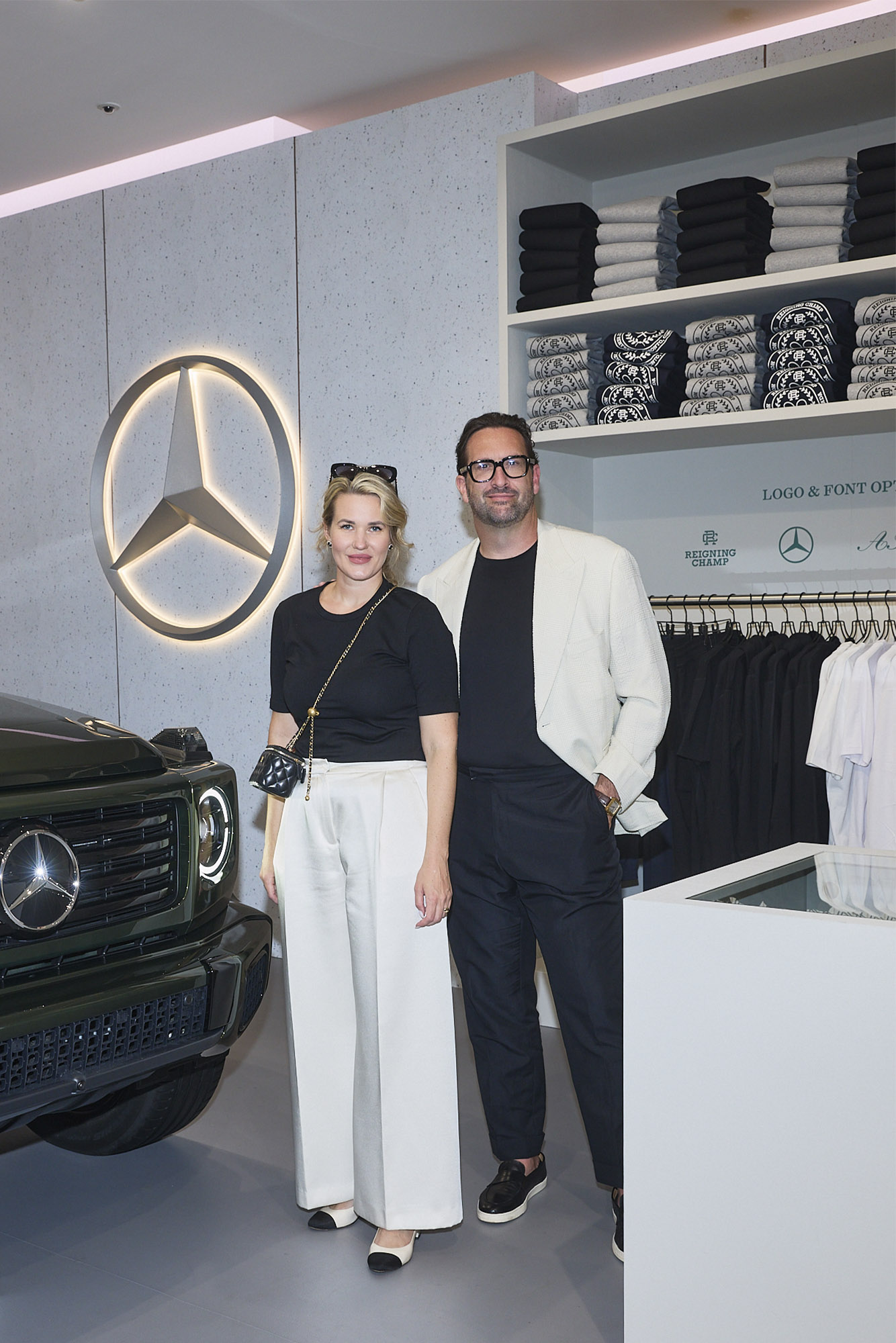 MERCEDES-BENZ STUDIO TORONTO. PHOTO BY DAVID PIKE.