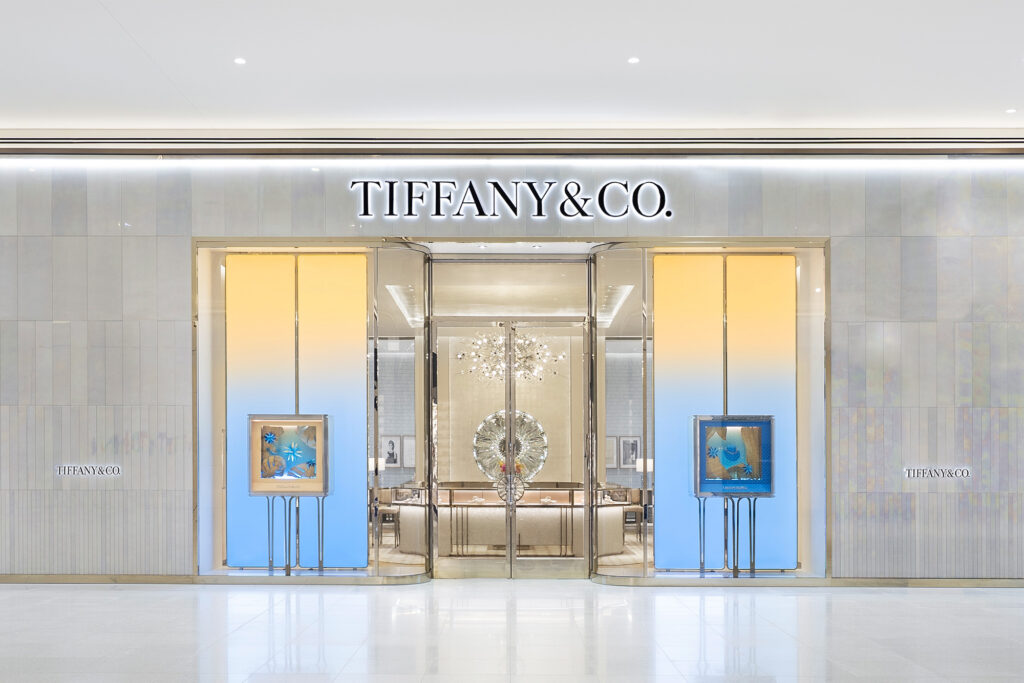Tiffany and Co Oakridge Mall Store Opening Vancouver
