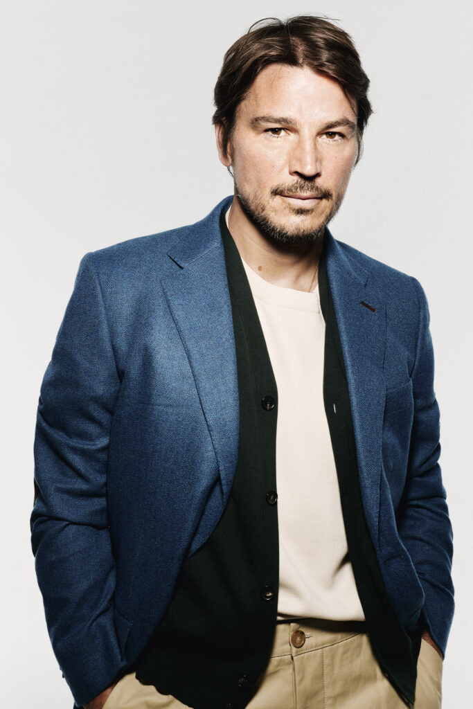 Josh Hartnett full look by loro piana