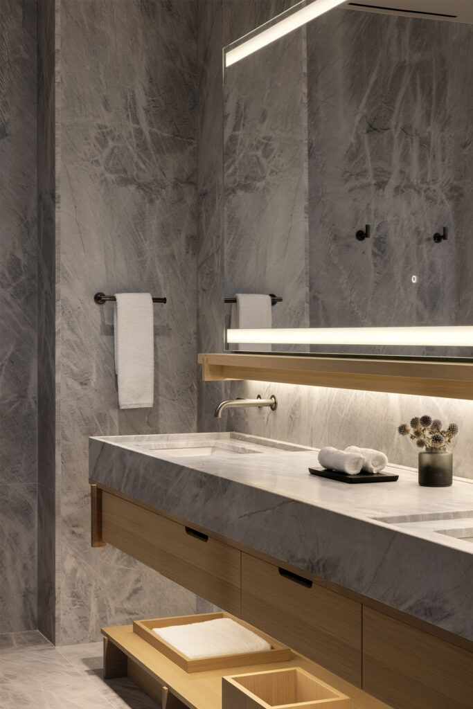 Nobu Toronto designed by Alessandro Munge PHOTOGRAPHY BY EMA PETER