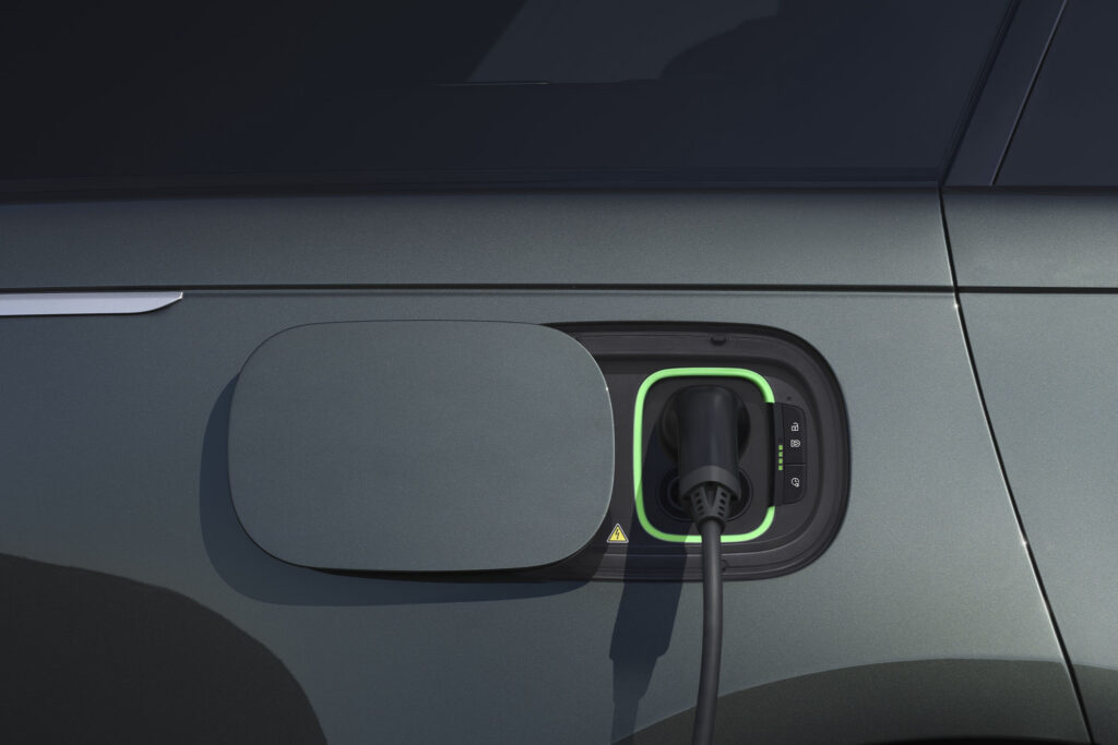 RANGE ROVER ELECTRIC 9-2026. PHOTO COURTESY OF RANGE ROVER.