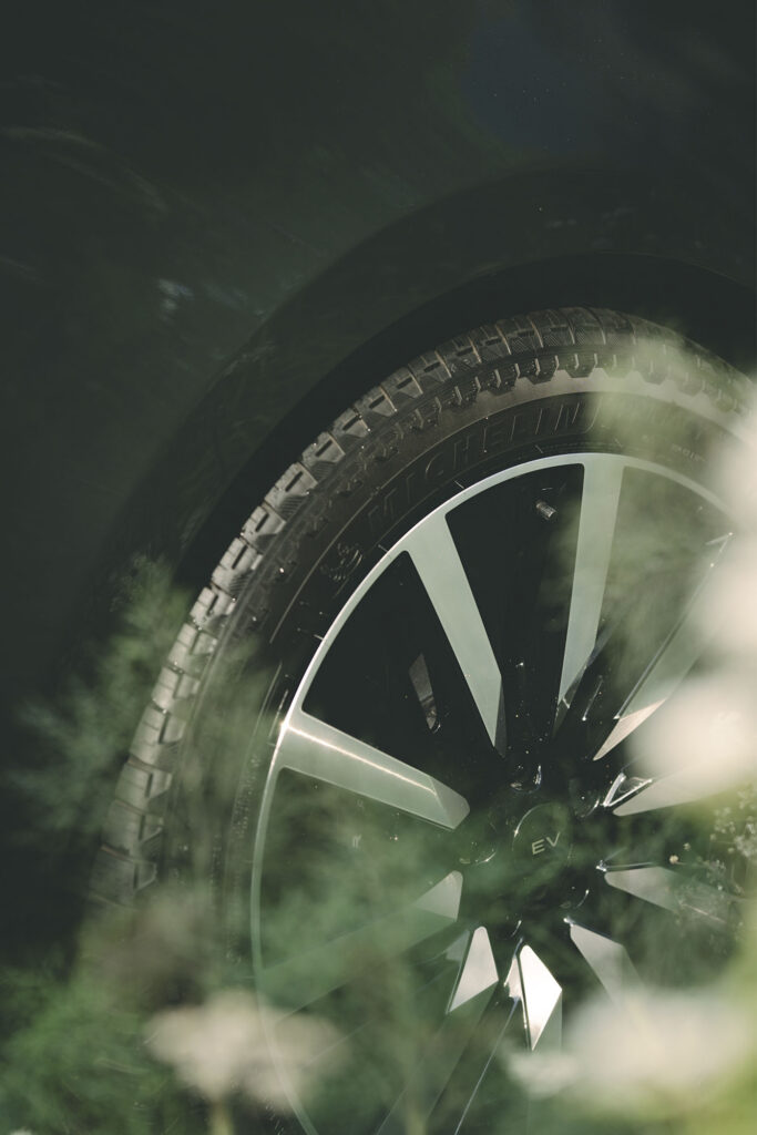 RANGE ROVER ELECTRIC 9-2026. PHOTO COURTESY OF RANGE ROVER.