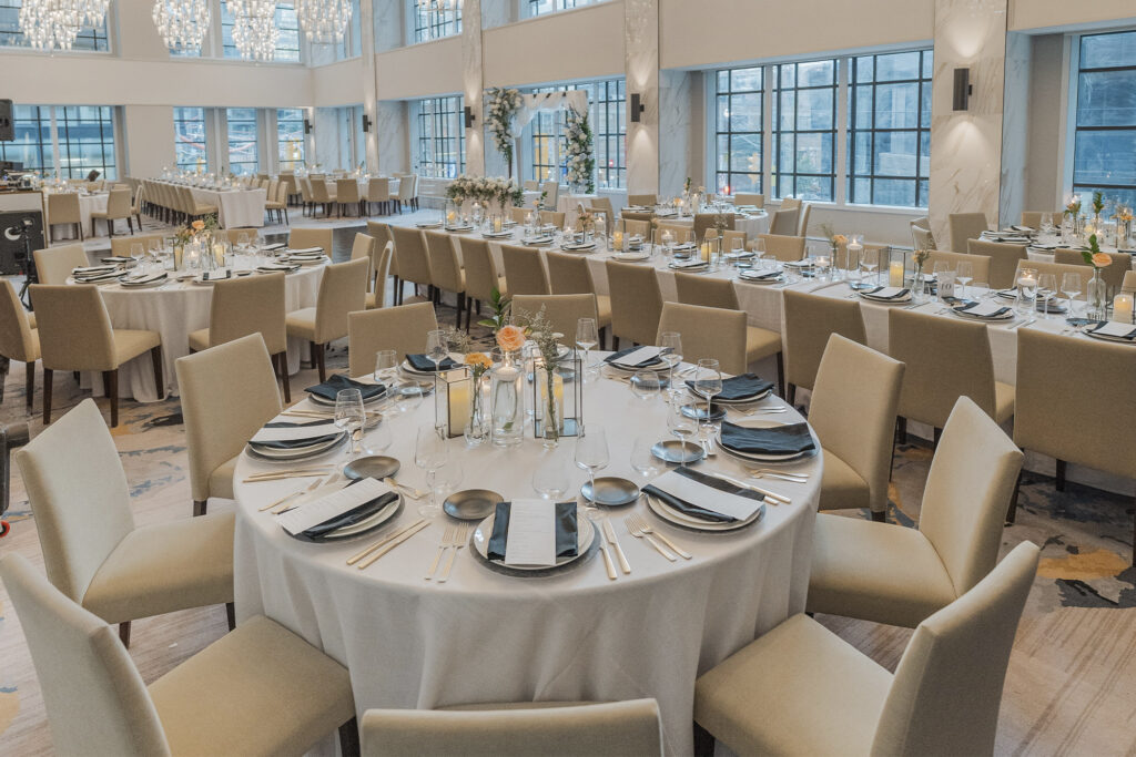 PHOTO COURTESY OF SUTTON PLACE HOTEL.
