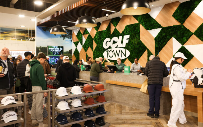 Golf Town Flagship. Photo courtesy of Golf Town.