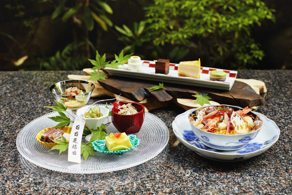 Kaiseki Mizuki Lunch Daylight by window